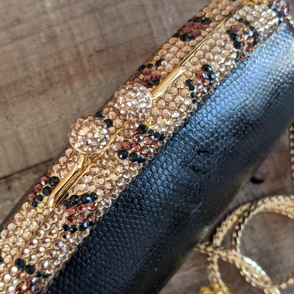 Cleo & Patek Paris leather and crystal beaded evening bag - Picture 5 of 11